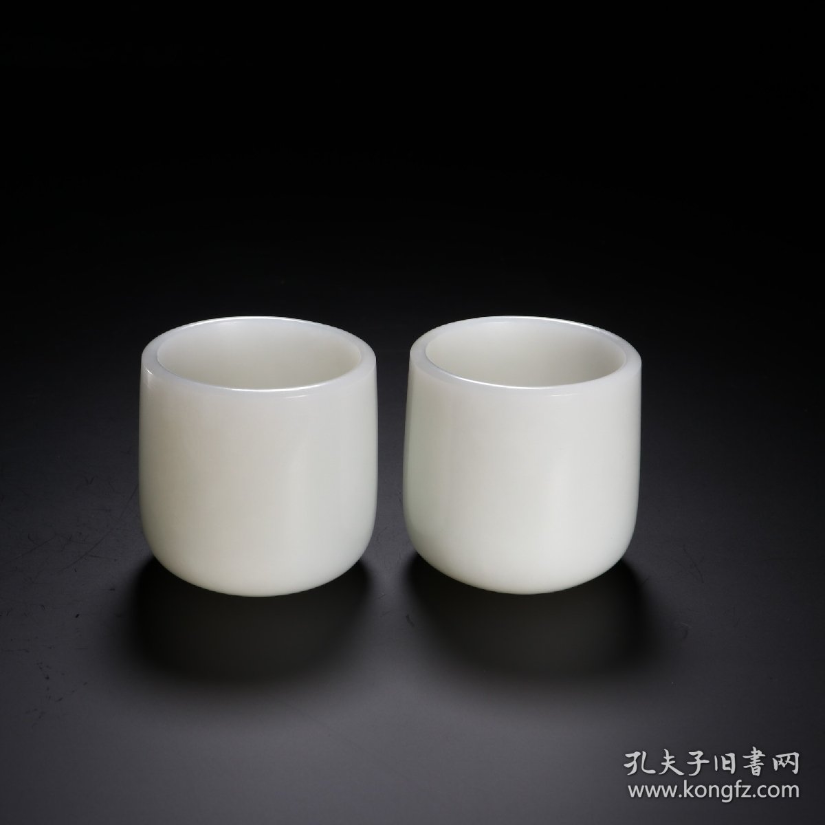 清 和田玉籽料玉杯一对