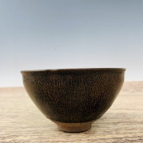 宋建窑黑兔毫盏 高7厘米直径12.5厘米