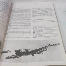 Complete book of WORLD WAR II COMBACT AIRCRAFT    第二次世界大战复合式飞机大全(8开精装本)