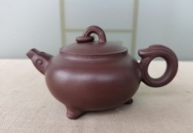 紫砂壺名家---凌燕萍全手三足紫泥壺
