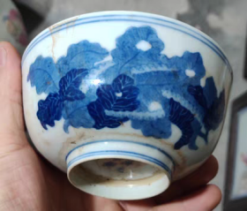 清青花白菜纹碗