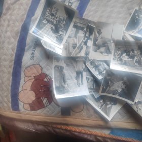 展现八十年代略阳农村生活的展览用照片61张，大小不一