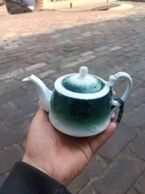 民国绿釉瓷茶壶俄罗斯壶