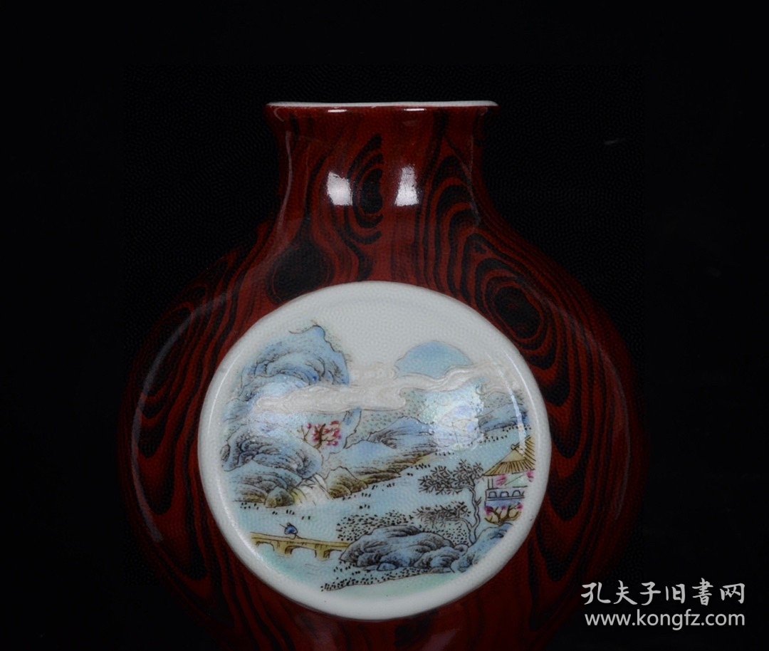清乾隆木纹釉开窗珐琅彩山水人物图扁葫芦瓶 28.5x18