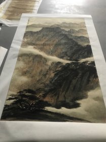 傅抱石 蜀山图轴。纸本大小60.35*108.17厘米。宣纸原色微喷印制。画心