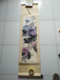 张旭国画《独冠群芳》作品画心尺寸114×33.5厘米，保真品佳详见图