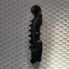 日本购回 生肖(龙)文镇(镇纸)鉄器 笔置 生肖龙 辰龙 造型逼真 摆放平稳 尺寸:13.0*1.6*3.0(cm)重:182克