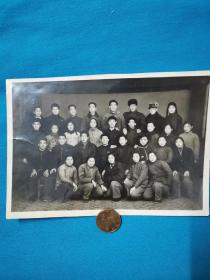 老照片  银盐老照片  医士九班同学分班留念  1960年