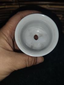 两只很漂亮的迷你花盆小花盆