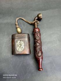 民国时期红木老烟袋一套，雕刻祥龙，烟盒象骨镶嵌，特殊难得，品如图