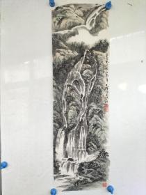 上海著名画家 蔡天雄  水墨手绘山水画一副 尺寸90x28
保真包手绘