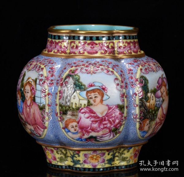 清乾隆年珐琅彩西洋人物纹描金小罐11*12厘米