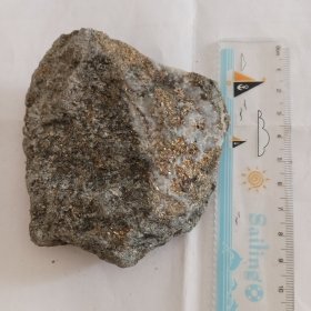 优质金矿石原石标本摆件手把件小件，矿脉清晰，颗粒明显，尺寸9x9X1.5cm，
