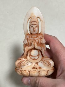 玉佛像