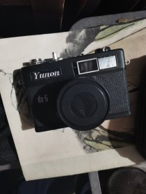 YUNON135胶卷相机，不包好用，如图收藏品