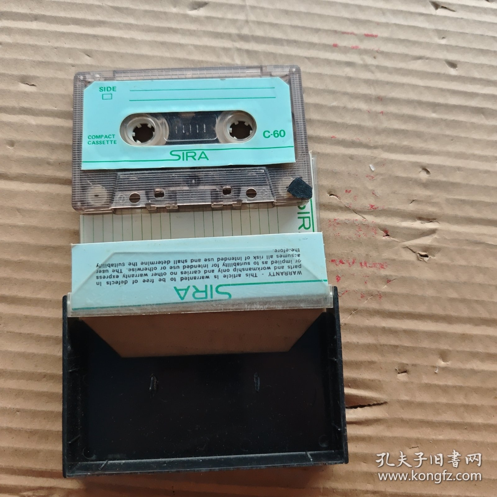 老磁带:COMPACT CASSETTE