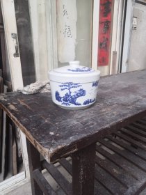 80—90年代，文明瓷业青花罐