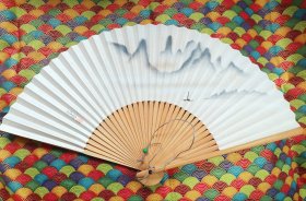 远帆 日本纸扇京扇 手绘 展幅约39Cm 高21Cm 竹扇骨 保管略旧品。 [hot]回流二手品 ，年久物，自然旧痕有之，不完美处有之，购前慎之，购后不纠结。