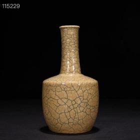 宋哥窑纸槌瓶