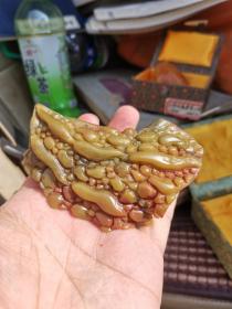 老寿山精雕苦瓜,绝了。中国工艺美术大师作品。