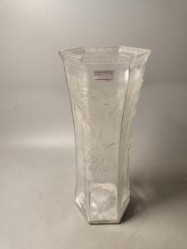 90年代以后，六角玻璃花插瓶子