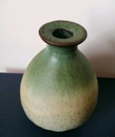 玉壶春瓷器瓶，