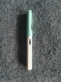 英雄钢笔
