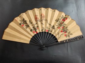 代号Z278《谢稚柳花鸟》手绘镂空折扇
材质：宣纸
扇面尺寸：宽60cm*高33cm左右