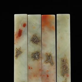 珍藏寿山芙蓉石雕刻梅兰竹菊薄意印章一套，印章尺寸约为1.8×1.8×14.8厘米左右，印章净总重390克，搭配布盒