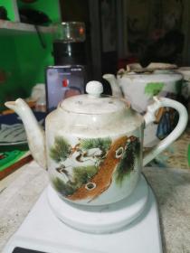 和平万岁松鹤小壶！