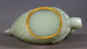 旧藏和田玉包金人鱼壶