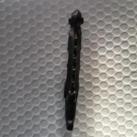 日本购回 生肖(龙)文镇(镇纸)鉄器 笔置 生肖龙 辰龙 造型逼真 摆放平稳 尺寸:13.0*1.6*3.0(cm)重:182克