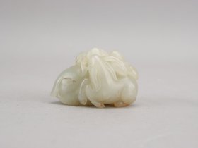 和田青白玉瑞兽
