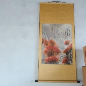 山水画。创作者：李一功，又名长贵，著名画家，2000被评为工艺美术大师，善画山水和灵符。（画心68X43.5厘米）