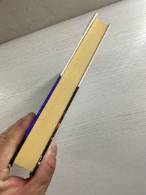 A Higher Loyalty:Truth Lies and Leadership 更高的忠诚度:真相谎言与领导力(2018年英文版)16开(精装如图、内页干净)