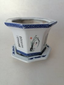 老花盆，梅兰竹菊，几乎全新