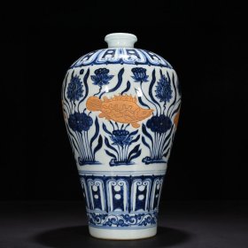 明永乐青花雕刻鱼藻纹梅瓶42*24厘米