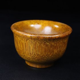 旧藏碗，口径10厘米高6.3厘米，重约270克