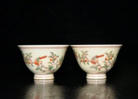 明代成化红胎五彩花鸟纹杯一对【5.2×8.2cm】