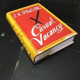 The Casual Vacancy【書口有黃斑】