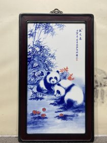 王步作品精品红木镶瓷板画青花动物国宝大熊猫秋之恋挂屏 收藏送礼佳品