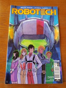 2017年英文原版漫画(Titan Comics) Robotech #1 美版太空堡垒 16开