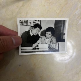 八十年代刘兰芳 王印权签名照片