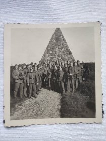 德军士兵集体合影照片 德军士兵合影 二战德军照片 德国老照片 二战老照片 照片长5.5厘米，宽5.5厘米