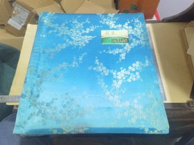 1972年.摄影于热河承德避暑山庄.两本共72张