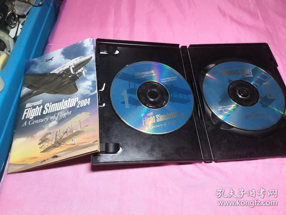 PC·CD GAMES：Microsoft Flight Simulator2004
A Century of Flight(4张CD+游戏说明书)3+TM