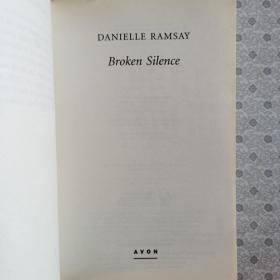 32开英文原版 Broken Silence