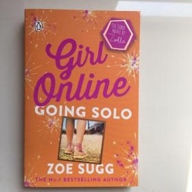 英文原版  Girl Online: Going Solo  在线女孩：独奏