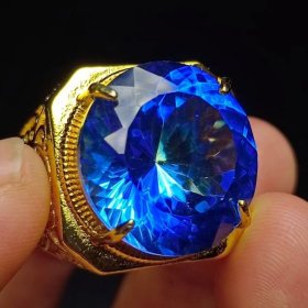 古玩霸气男款蓝钻石开口戒指,戒面20mm.硬度九以上钻戒钛金镶嵌
