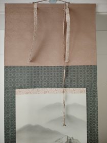 (1)绢本挂轴老画《山水风景图》原装原裱，回流精品，绢本 品相好，双轴头完整，绫装，品相如图 钤印白杨，尺寸186cmX53.5cm
